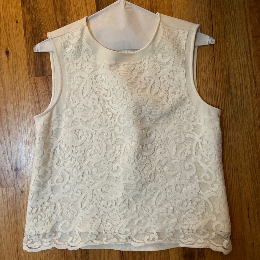 Chelsea 28 White Lace Top